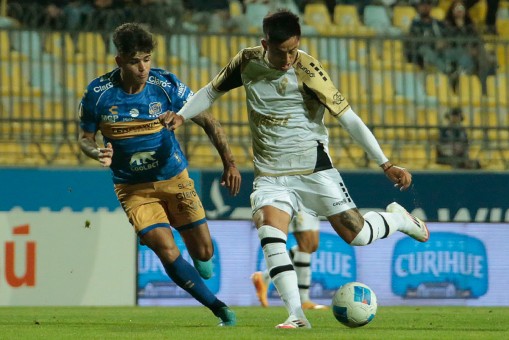 Coquimbo Unido sigue como líder tras empatar ante Everton