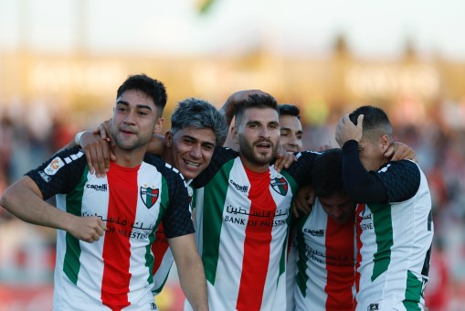 Palestino alcanza el liderato tras superar a Ñublense