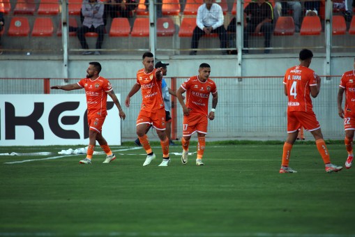 Triunfos de Cobreloa y la UdeC 