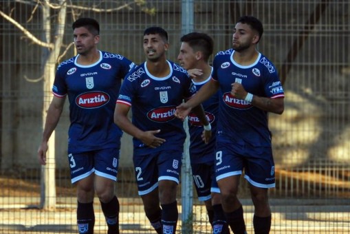 Melipilla le ganó a Provincial Ovalle en Punitaqui