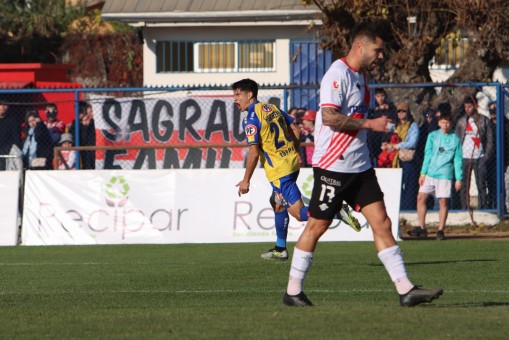 Universidad de Concepción superó a Curicó Unido