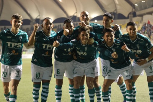 Santiago Wanderers clasificó a los cuartos de final